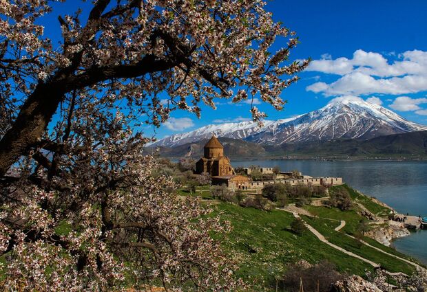 Doğu Anadolu Turu ( Pulman/Yataklı Vagonlarla Gidiş ve Uçakla Dönüş )