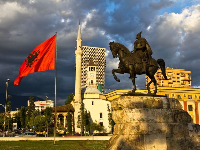 Air Albania - Büyük Balkan 6 Ülke Turu İstanbul (Tüm Extralar Dahil)
